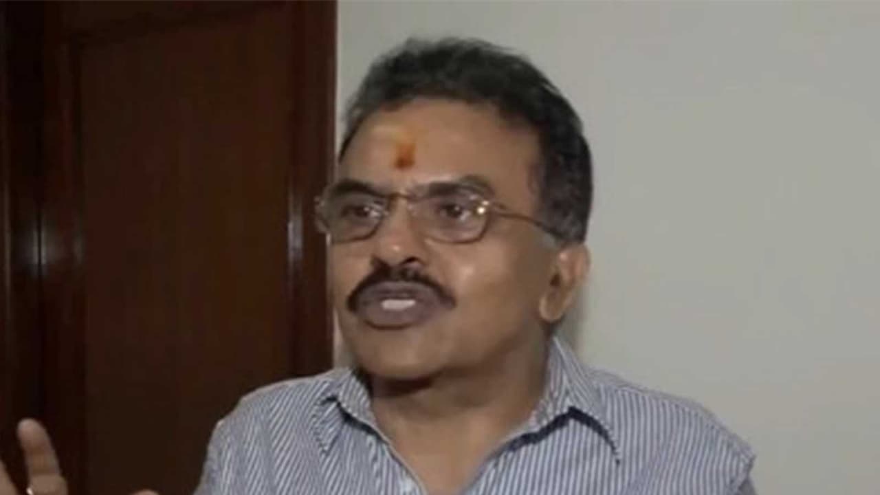 Shiv Sena leader Sanjay Nirupam (Photo/ANI) Shiv Sena leader Sanjay Nirupam (Photo/ANI)