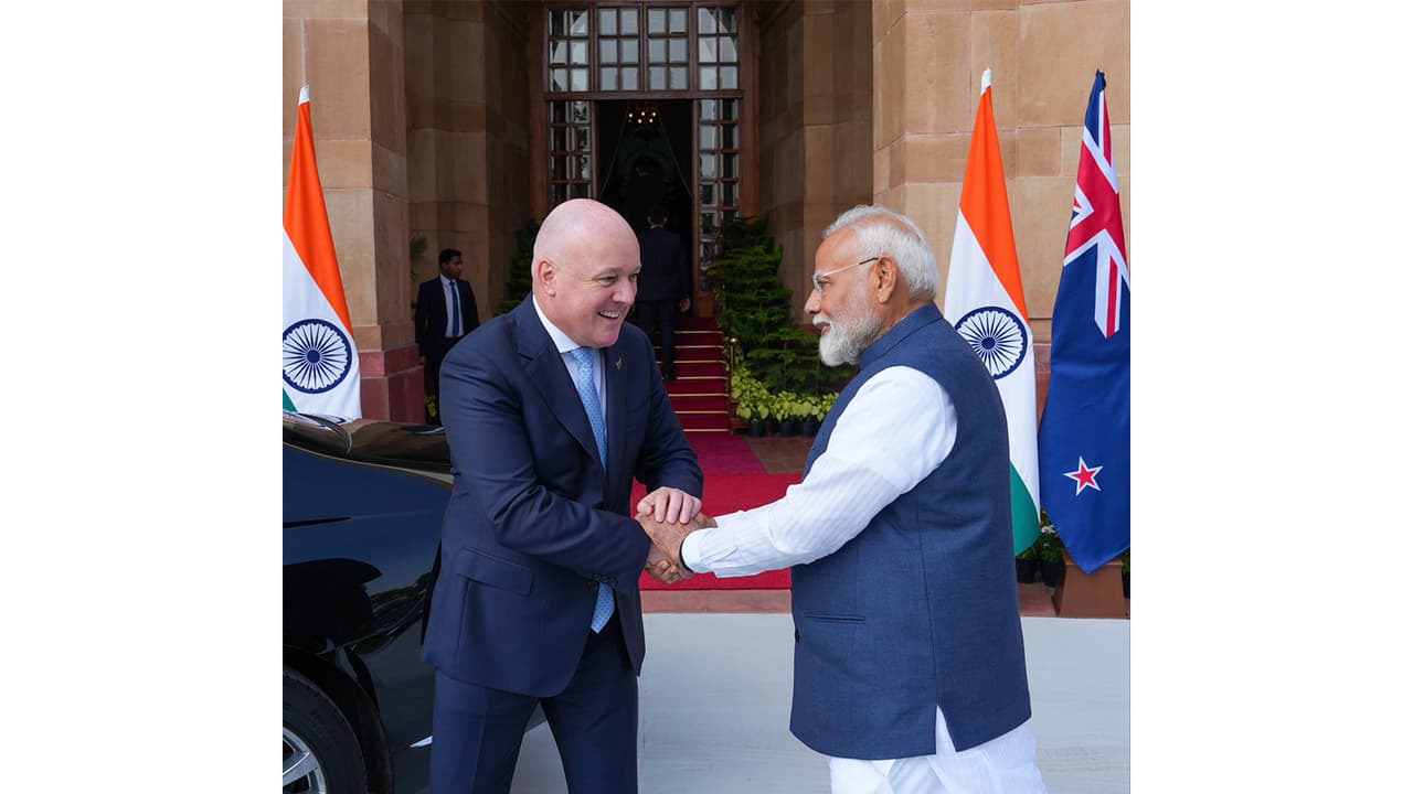 Prime Minister Narendra Modi and New Zealand's PM Luxon (File Photo/@ChristopherLuxon) Prime Minister Narendra Modi and New Zealand's PM Luxon (File Photo/@ChristopherLuxon)