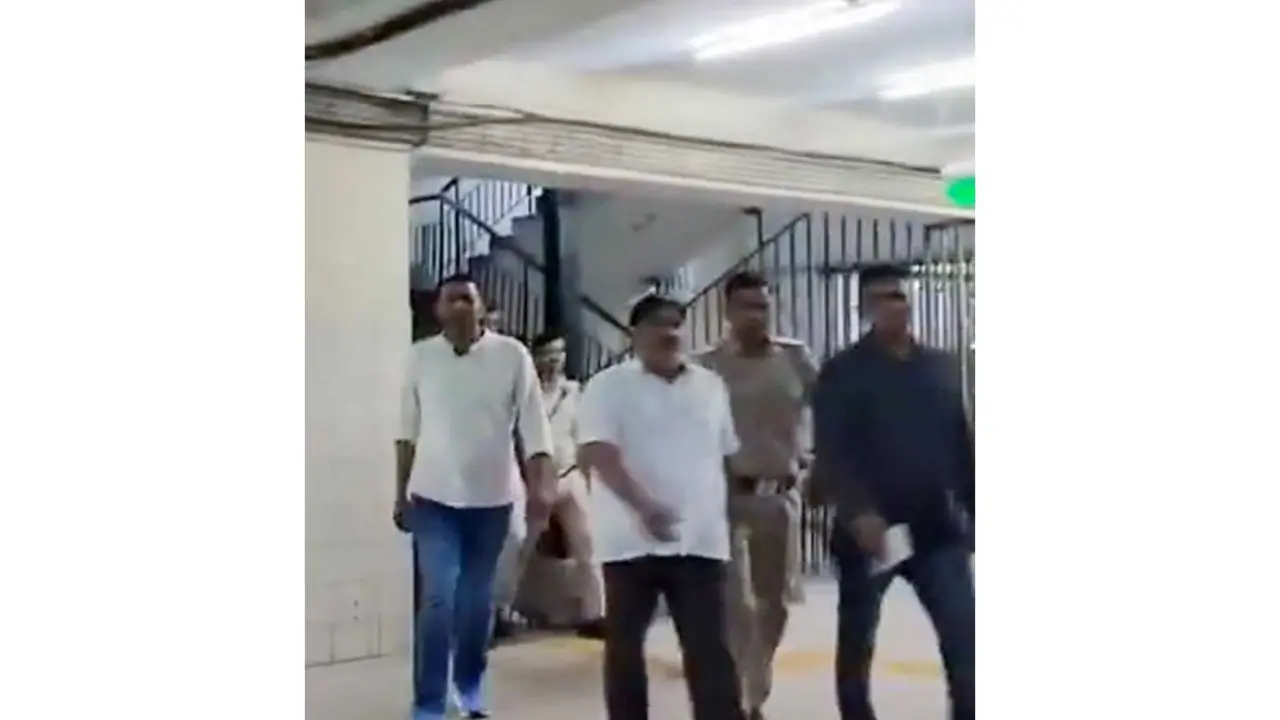 Tahir Hussain at Karkardooma Court (File Photo/ANI) Tahir Hussain at Karkardooma Court (File Photo/ANI)