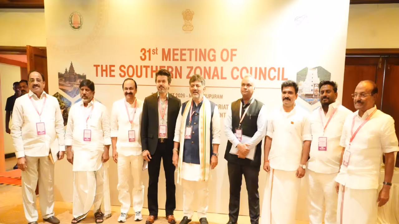 Karnataka Chief Minister DK Shivakumar participates in the 31st Southern Zonal Council meeting (Photo/X/@DKShivakumar) Karnataka Chief Minister DK Shivakumar participates in the 31st Southern Zonal Council meeting (Photo/X/@DKShivakumar)