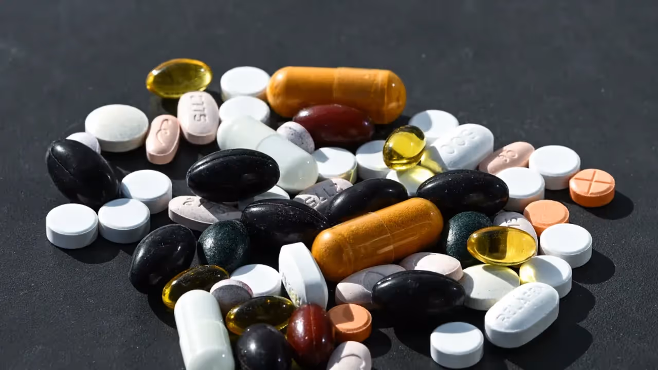 https://stocktwits.com/news articles/markets/equity/solara stock in pause mode before next move sebi ra vijay gupta sees healthy setup/ch8wWdoR5MR