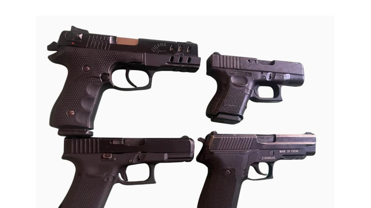 Seized pistol (Photo/X@DGPPunjabPolice) Seized pistol (Photo/X@DGPPunjabPolice)