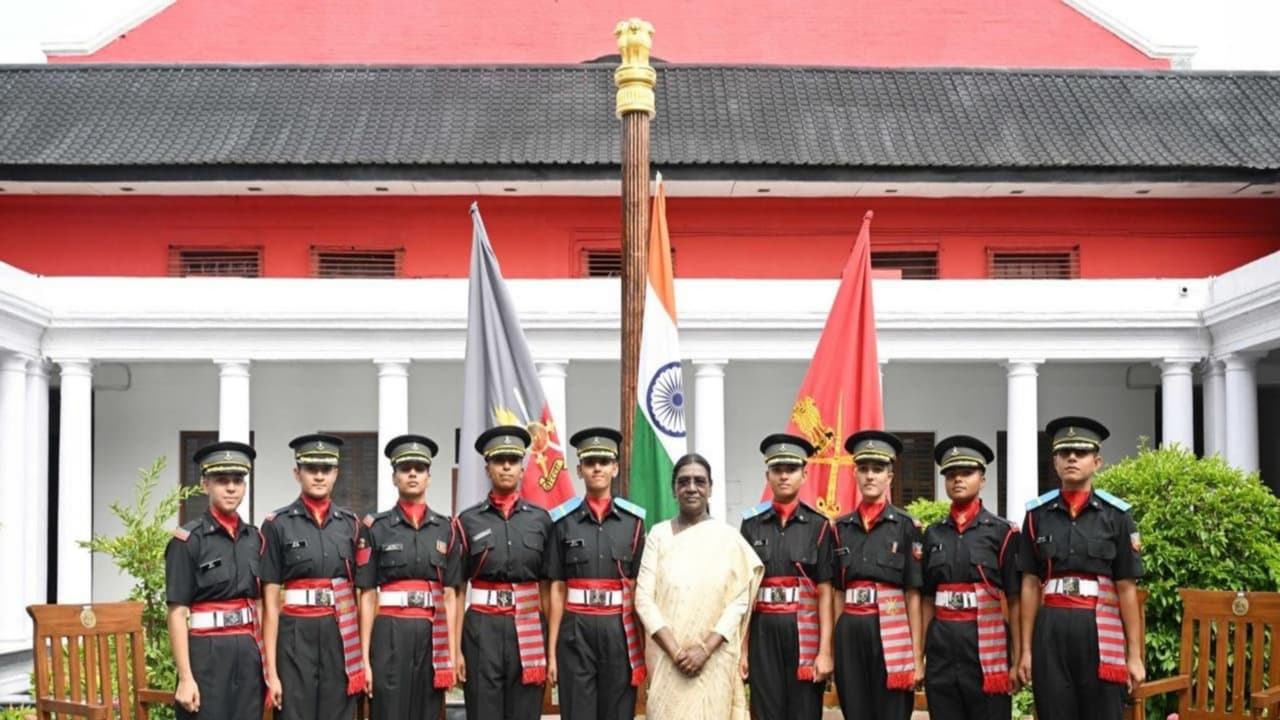 Nine IMA women cadets with President Droupadi Murmu (Photo/ANI) Nine IMA women cadets with President Droupadi Murmu (Photo/ANI)