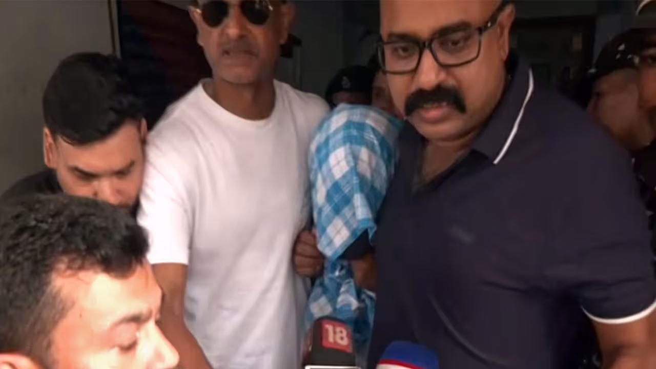 Arrested TMC leader Jahangir Khan (Photo/ANI) Arrested TMC leader Jahangir Khan (Photo/ANI)