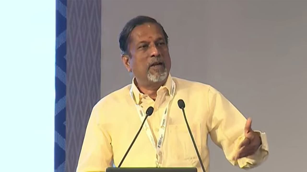 Zoho Co Founder Sridhar Vembu (Photo/IndiaAI YouTube) Zoho Co Founder Sridhar Vembu (Photo/IndiaAI YouTube)