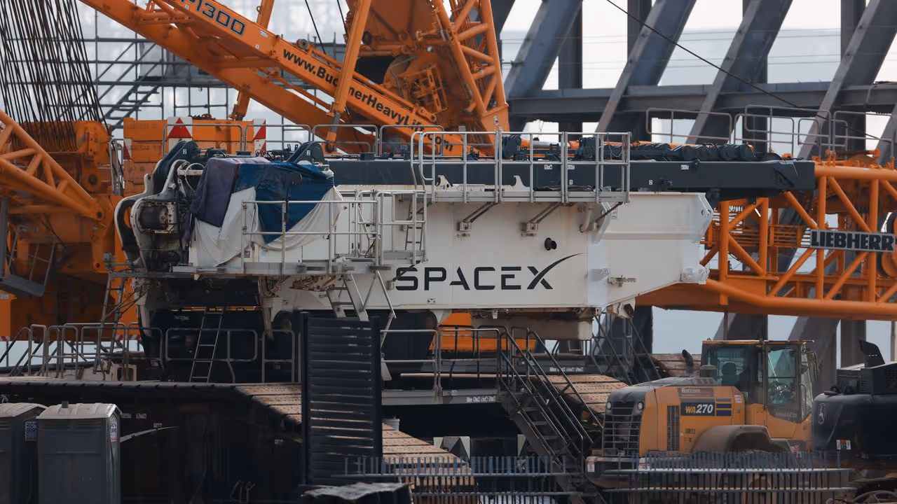 https://stocktwits.com/news articles/markets/equity/space x plans 100 b investment to build world s largest launch facility in louisiana/cZYkHqaRJoe https://stocktwits.com/news articles/markets/equity/space x plans 100 b investment to build world s largest launch facility in louisiana/cZYkHqaRJoe
