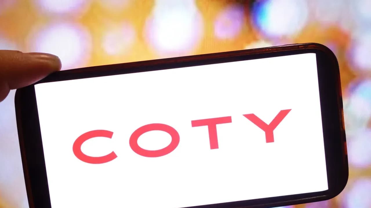 https://stocktwits.com/news articles/markets/equity/coty faces boardroom reset as majority owner plans chair exit and ceo change/cLICnTDREFC https://stocktwits.com/news articles/markets/equity/coty faces boardroom reset as majority owner plans chair exit and ceo change/cLICnTDREFC