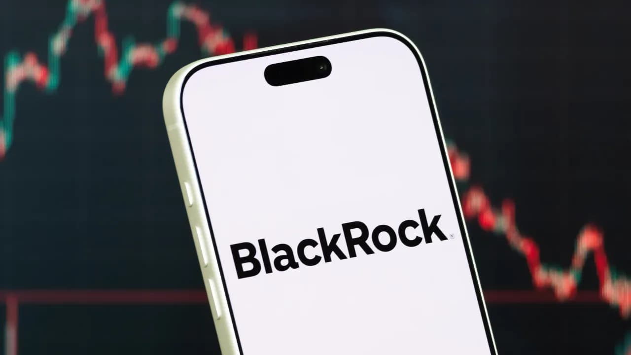 https://stocktwits.com/news articles/markets/equity/blk stt in focus who will manage new york city 92 billion pension portfolio/cZKd4xAR75f https://stocktwits.com/news articles/markets/equity/blk stt in focus who will manage new york city 92 billion pension portfolio/cZKd4xAR75f