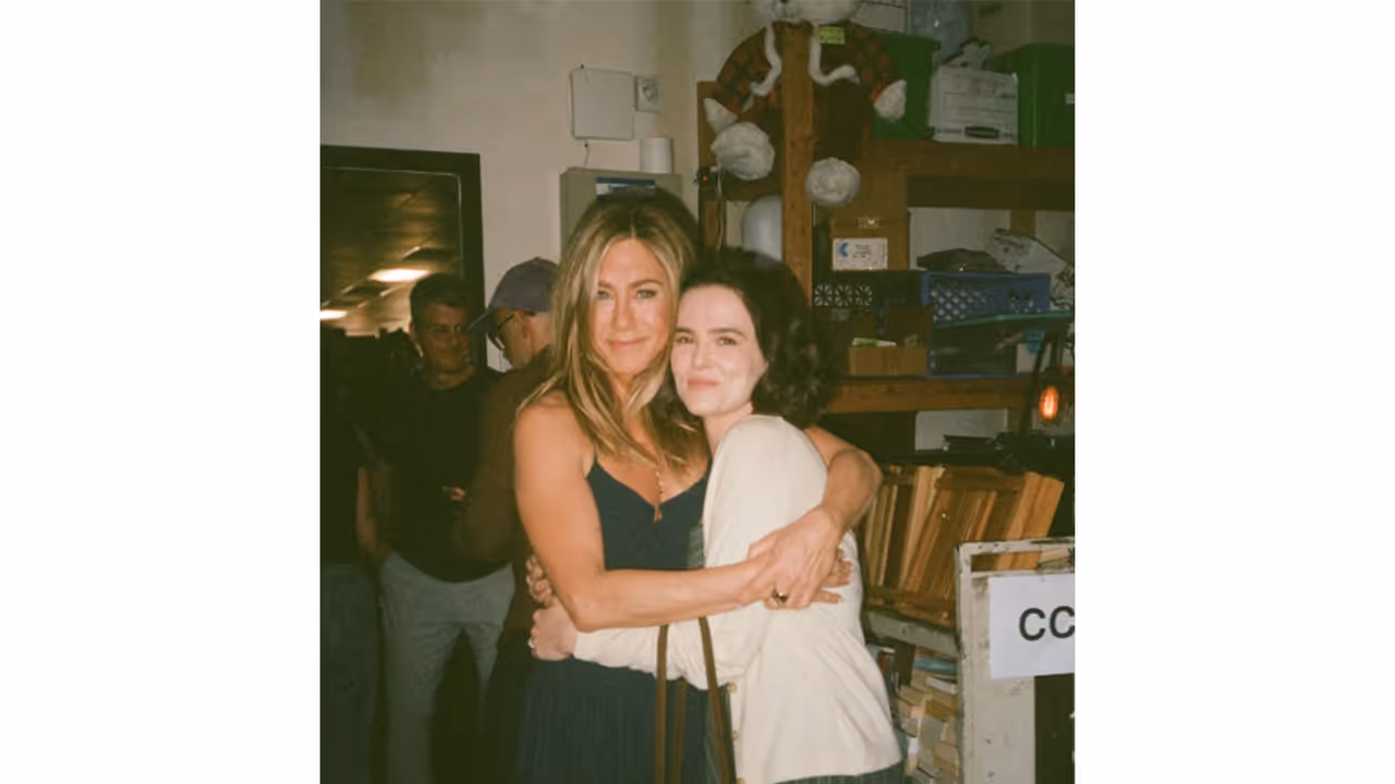 Jennifer Aniston, Zoey Deutch (Photo/Instagram/@zoeydeutch) Jennifer Aniston, Zoey Deutch (Photo/Instagram/@zoeydeutch)
