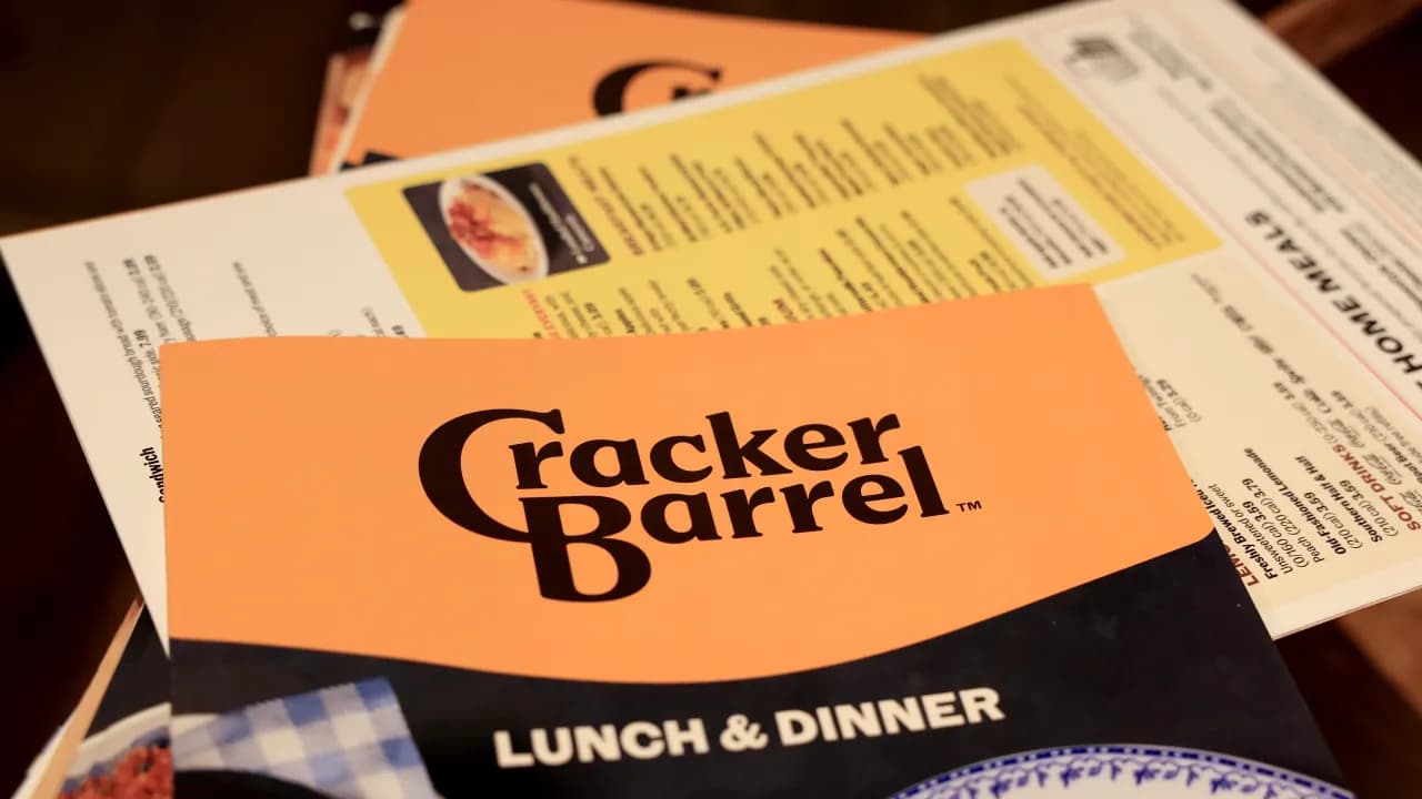 https://stocktwits.com/news articles/markets/equity/trump tells cracker barrel to reverse logo cash in on billion dollar opportunity/chsHzMiRdjp https://stocktwits.com/news articles/markets/equity/trump tells cracker barrel to reverse logo cash in on billion dollar opportunity/chsHzMiRdjp