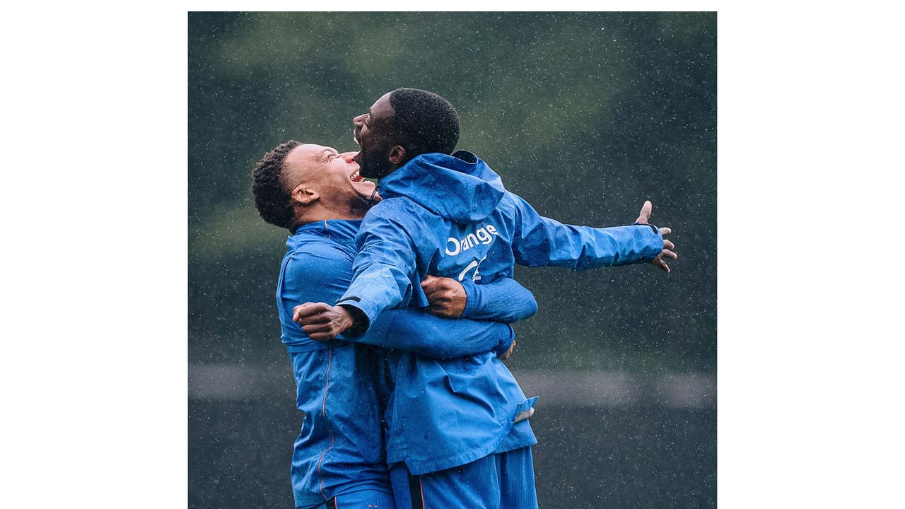France captain Kylian Mbappe (L) hugging Ousmane Dembele. (Photo: X/ @equipedefrance) France captain Kylian Mbappe (L) hugging Ousmane Dembele. (Photo: X/ @equipedefrance)