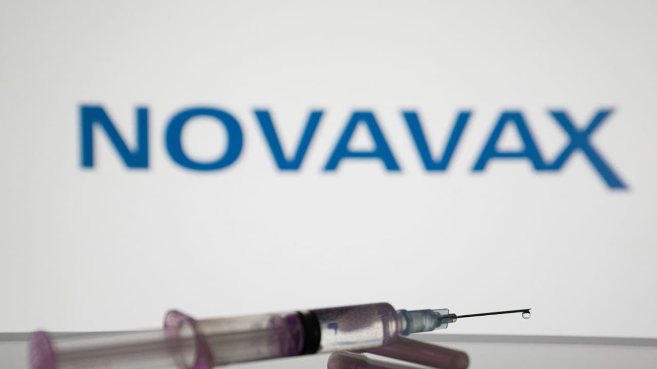 Novavax Lands Wall Street 'Buy' Rating After Q4 Results, Retail Bulls Eye More Upside On Sanofi Partnership Novavax Lands Wall Street 'Buy' Rating After Q4 Results, Retail Bulls Eye More Upside On Sanofi Partnership
