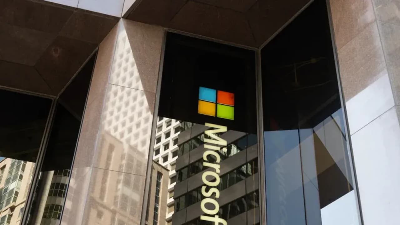 https://stocktwits.com/news articles/markets/equity/microsoft cuts hundreds of jobs amid inclement macro rising capex needs/chkrTPERbvB https://stocktwits.com/news articles/markets/equity/microsoft cuts hundreds of jobs amid inclement macro rising capex needs/chkrTPERbvB