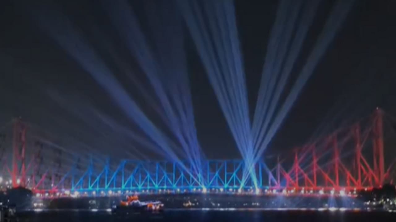 Kolkata's Howrah Bridge (Photo/ANI) Kolkata's Howrah Bridge (Photo/ANI)
