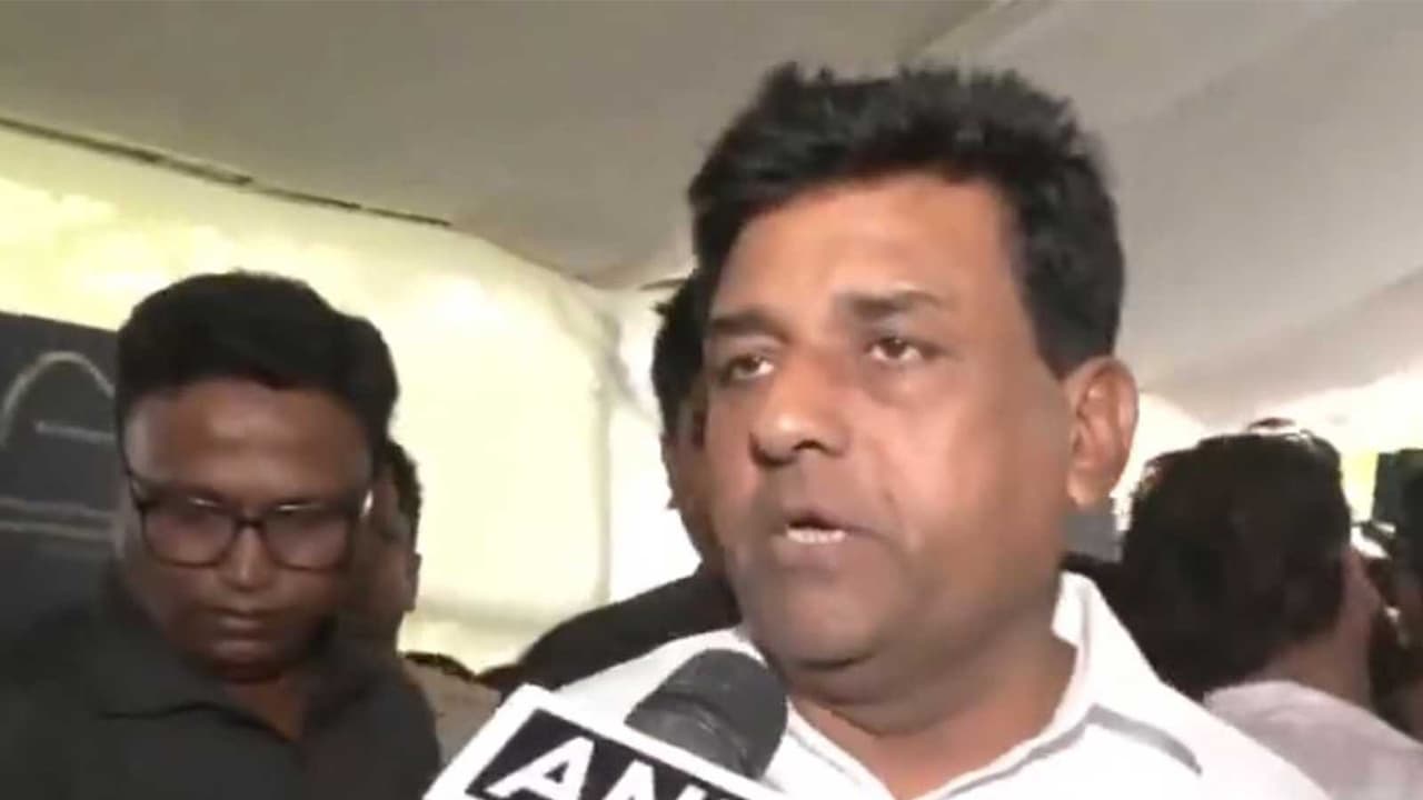 Shiv Sena MLA Murji Patel (Photo/ANI) Shiv Sena MLA Murji Patel (Photo/ANI)