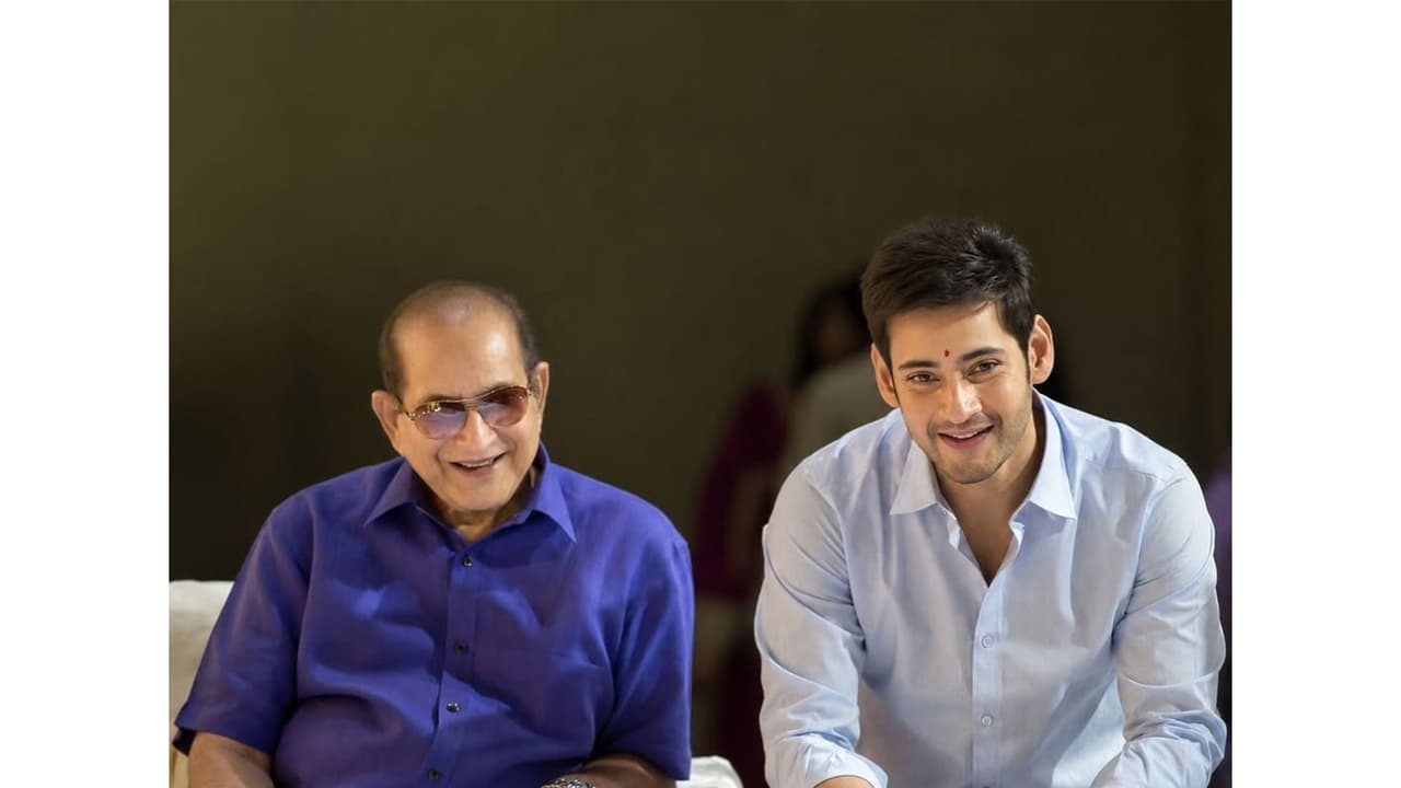 Mahesh Babu remembered his father Ghattamaneni Krishna (Photo/Instagram@urstrulymahesh) Mahesh Babu remembered his father Ghattamaneni Krishna (Photo/Instagram@urstrulymahesh)