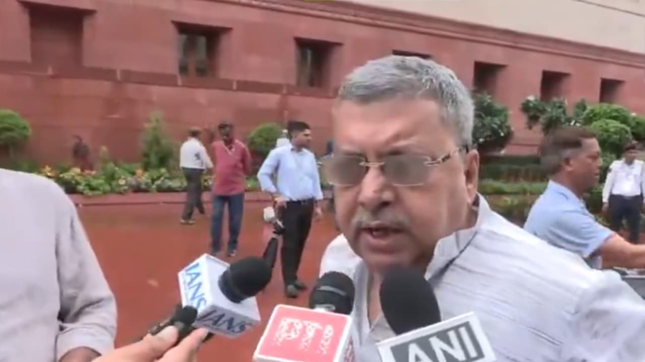 TMC MP Kalyan Banerjee (Photo/ANI) TMC MP Kalyan Banerjee (Photo/ANI)