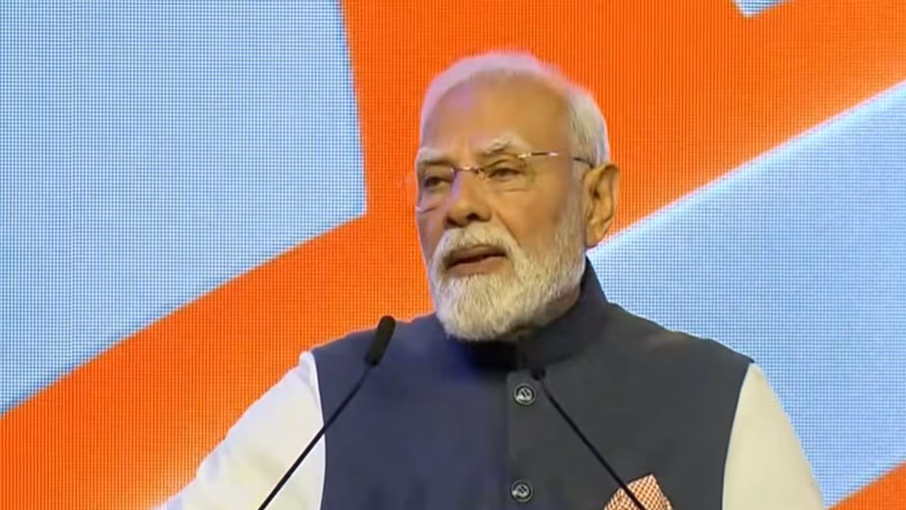 Prime Minister Narendra Modi at Gala Lunch hosted in his honour by New Zealand Prime Minister Christopher Luxon in Auckland (Photo/YouTube/NarendraModi) Prime Minister Narendra Modi at Gala Lunch hosted in his honour by New Zealand Prime Minister Christopher Luxon in Auckland (Photo/YouTube/NarendraModi)