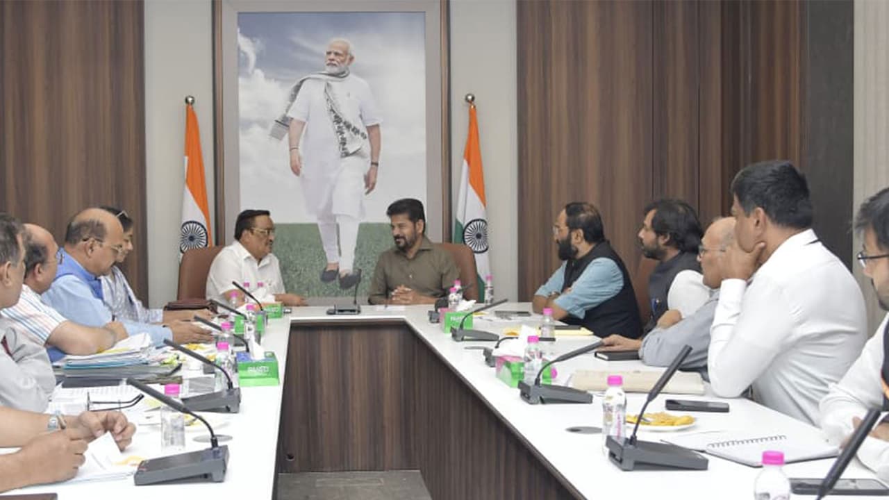Telangana CM Revanth Reddy reviewed Telangana projects in a meeting (Photo/ANI) Telangana CM Revanth Reddy reviewed Telangana projects in a meeting (Photo/ANI)