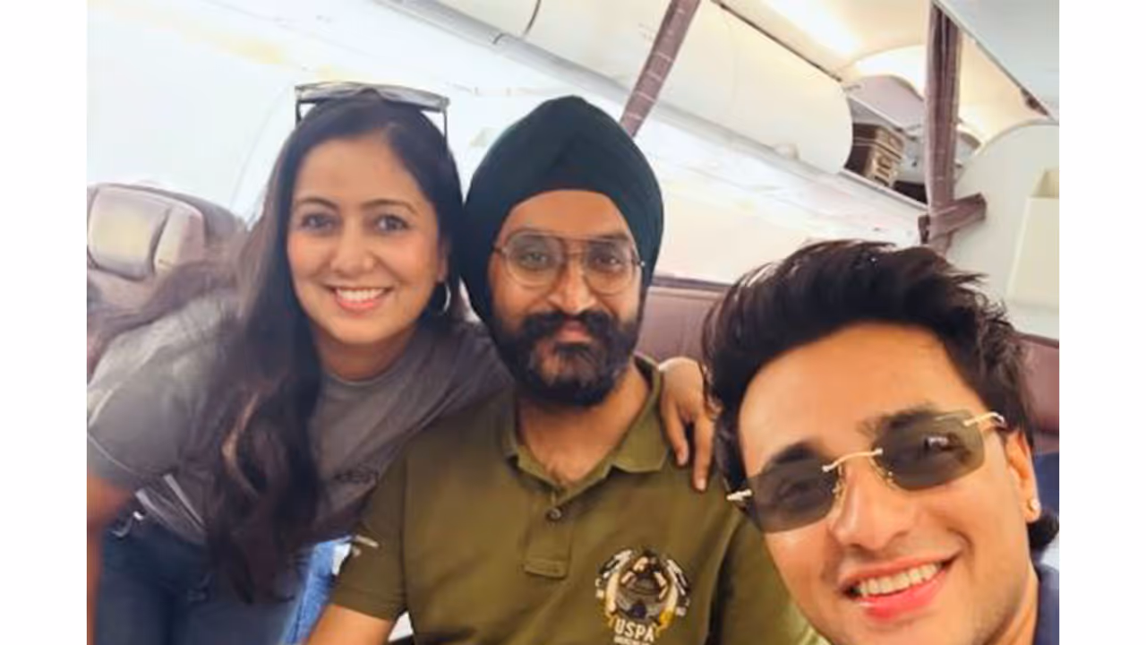 Singer Harshdeep Kaur and her husband Mankeet met cricketer Abhishek Sharma (Image source: Instagram@harshdeepkaurmusic) Singer Harshdeep Kaur and her husband Mankeet met cricketer Abhishek Sharma (Image source: Instagram@harshdeepkaurmusic)