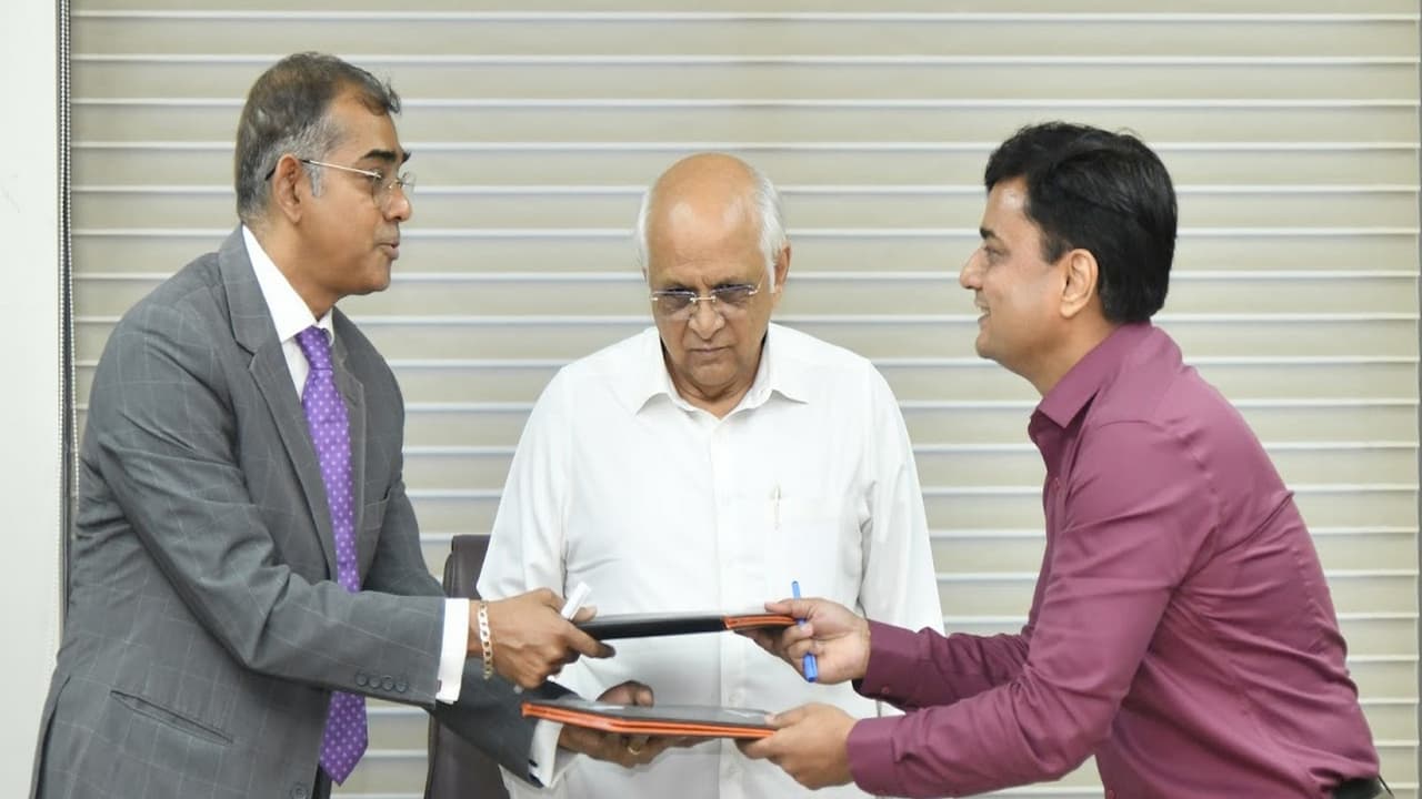 Gujarat government and Meta sign MoU in Gandhinagar (Photo/Gujarat CMO) Gujarat government and Meta sign MoU in Gandhinagar (Photo/Gujarat CMO)