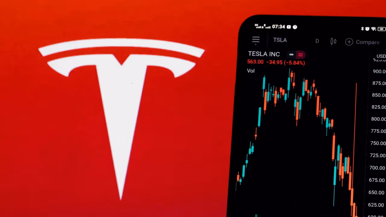 https://stocktwits.com/news articles/markets/equity/tsla stock falls senators raise concerns over teslas misleading fsd safety data/cZK0gY7R74M https://stocktwits.com/news articles/markets/equity/tsla stock falls senators raise concerns over teslas misleading fsd safety data/cZK0gY7R74M