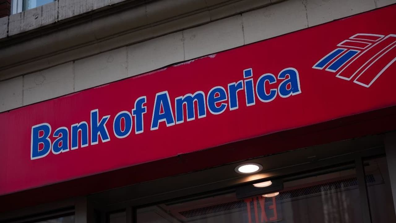 https://stocktwits.com/news articles/markets/equity/bank of america opens door to crypto joining morgan stanley blackrock/cLIal24RE0H https://stocktwits.com/news articles/markets/equity/bank of america opens door to crypto joining morgan stanley blackrock/cLIal24RE0H