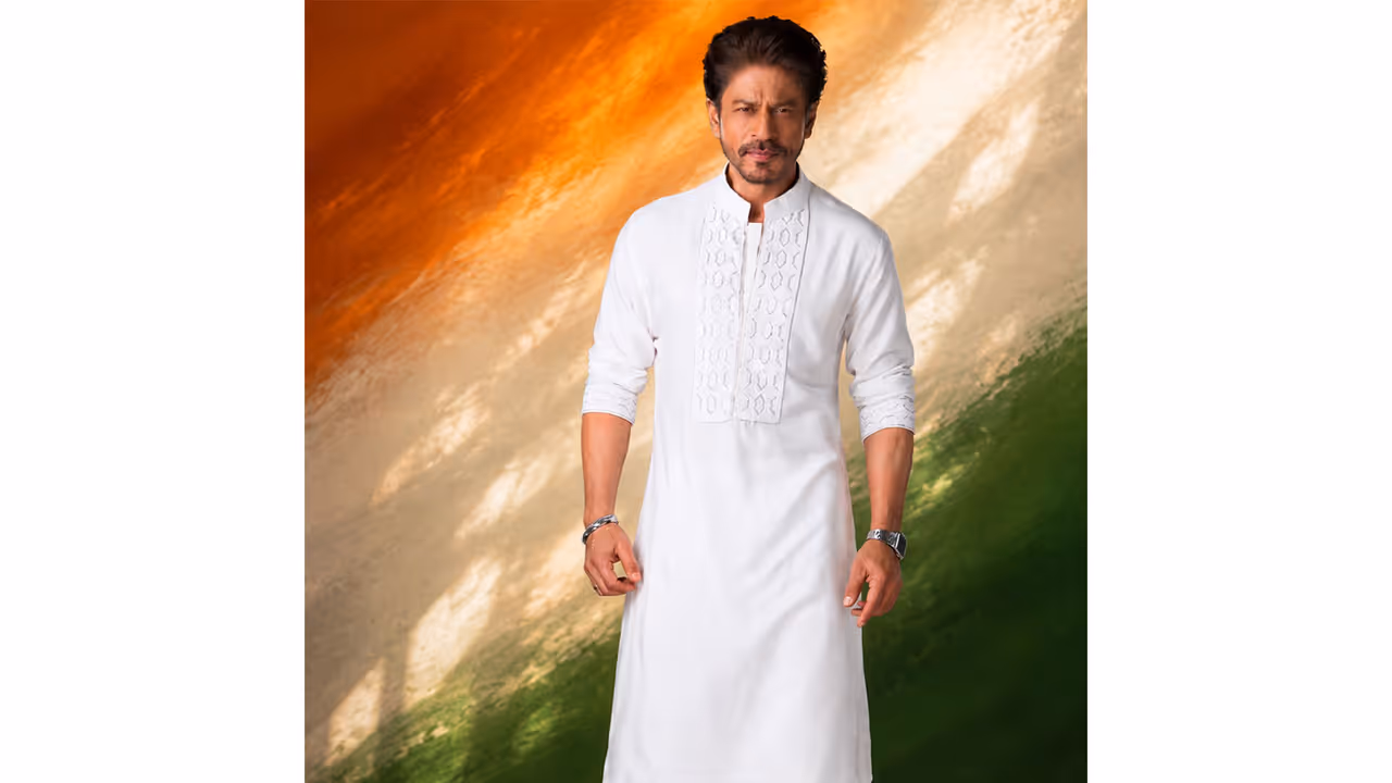 Shah Rukh Khan sends wishes on Independence Day wishes (Photo/Instagram@iamsrk) Shah Rukh Khan sends wishes on Independence Day wishes (Photo/Instagram@iamsrk)