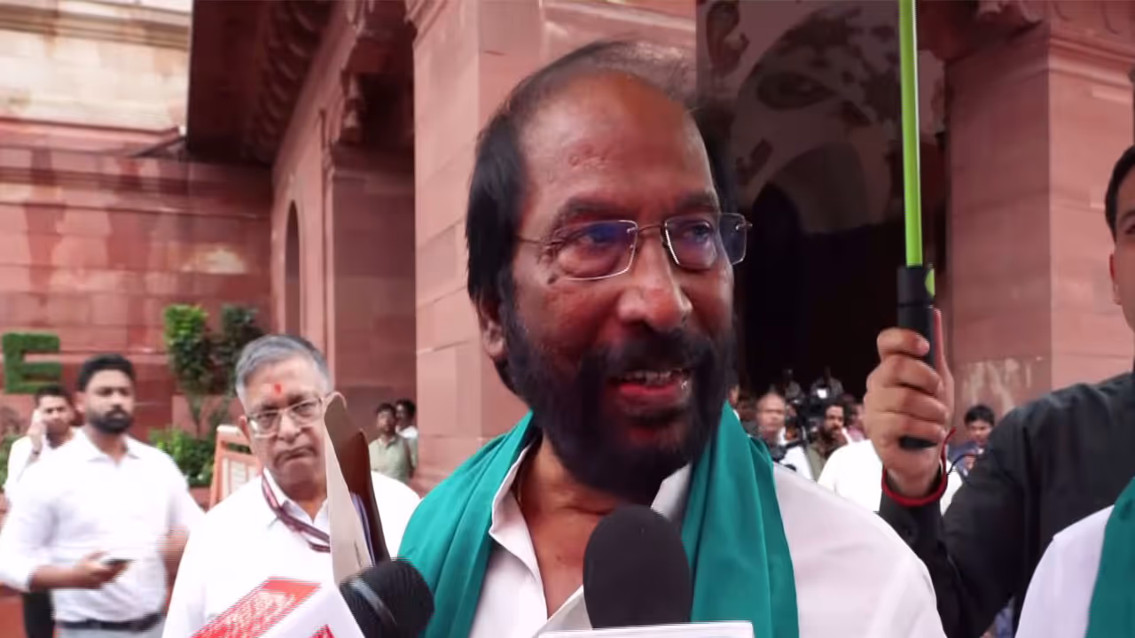 DMK MP Tiruchi Siva (Photo/ANI) DMK MP Tiruchi Siva (Photo/ANI)