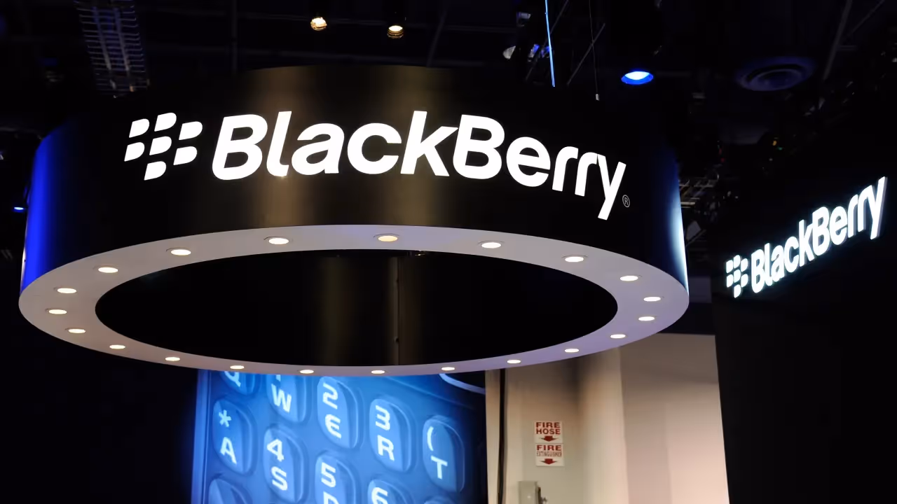 https://stocktwits.com/news articles/markets/equity/bb stock qnx royalties star of the show president holdings revealed/cZMarhGRBad https://stocktwits.com/news articles/markets/equity/bb stock qnx royalties star of the show president holdings revealed/cZMarhGRBad
