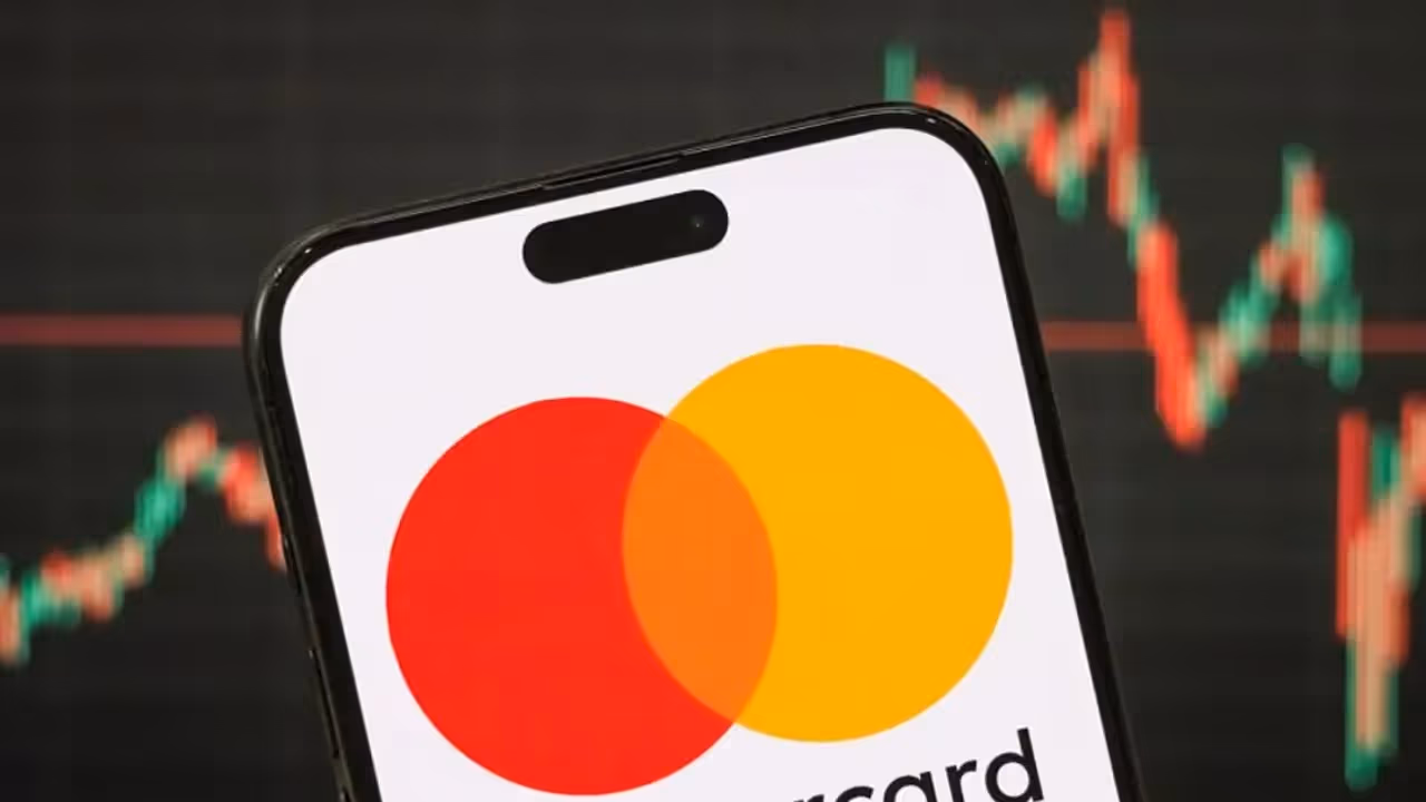 https://stocktwits.com/news articles/markets/equity/mastercard coinbase reportedly in tug of war for stablecoin startup bvnk/ch6aoMBR31w https://stocktwits.com/news articles/markets/equity/mastercard coinbase reportedly in tug of war for stablecoin startup bvnk/ch6aoMBR31w