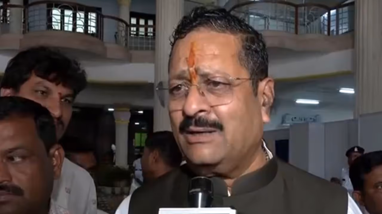 Expelled BJP MLA Basanagouda Patil Yatnal ( File photo / ANI) Expelled BJP MLA Basanagouda Patil Yatnal ( File photo / ANI)