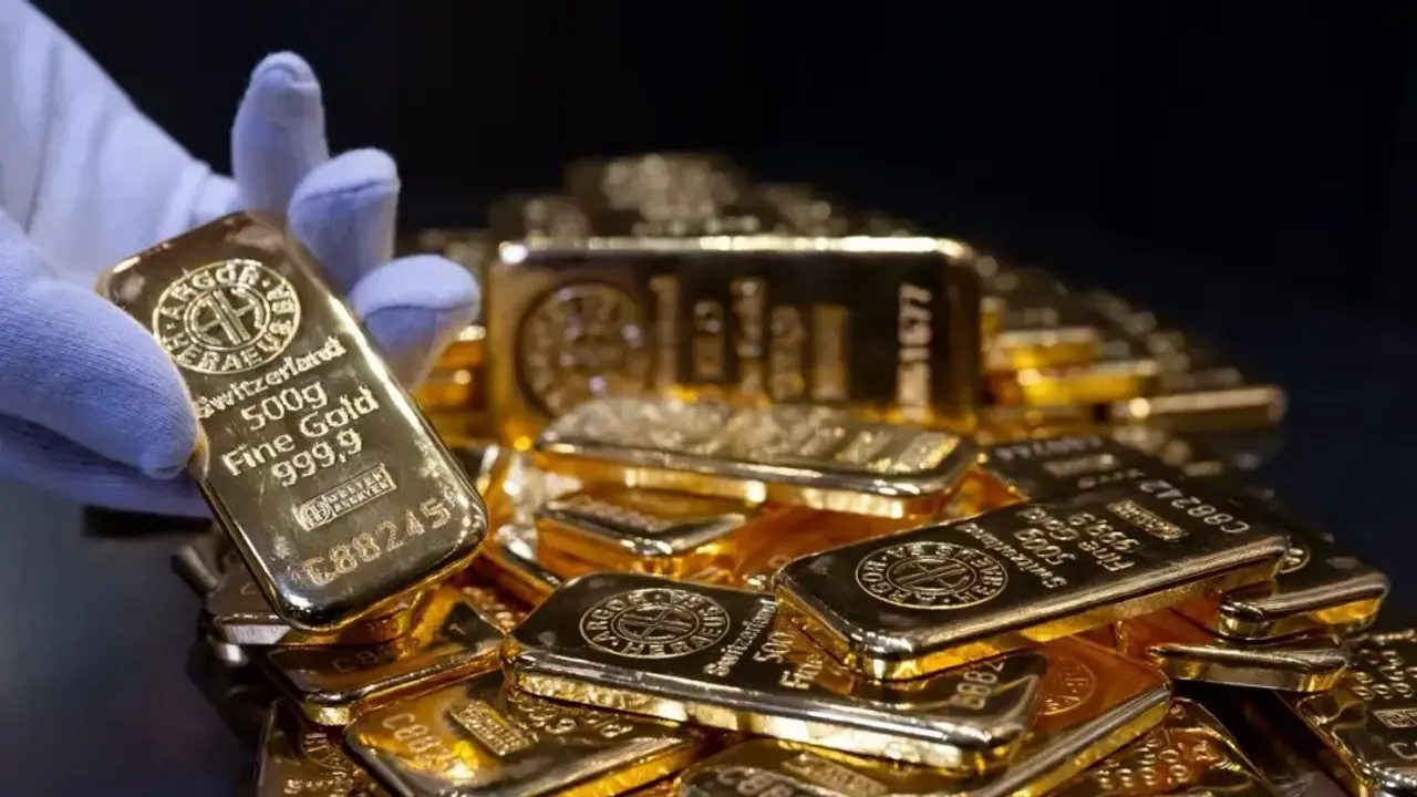 https://stocktwits.com/news articles/markets/equity/john paulson sees bullion near 5000 dollars per ounce by 2028/chQ6909RbLh https://stocktwits.com/news articles/markets/equity/john paulson sees bullion near 5000 dollars per ounce by 2028/chQ6909RbLh