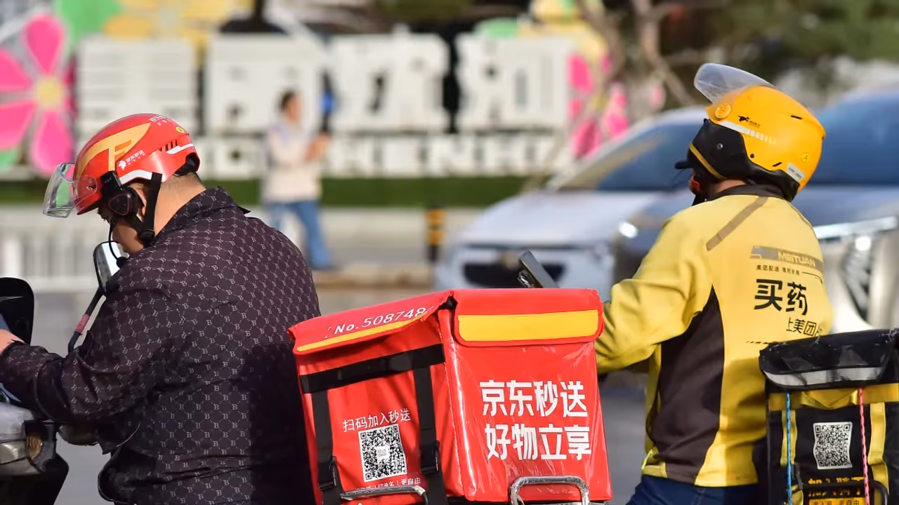 https://stocktwits.com/news articles/markets/equity/meituan alibaba jd com stocks rise in hong kong as chinese regulator asks them to tone down aggressive promotions/ch8AbDyR5Am