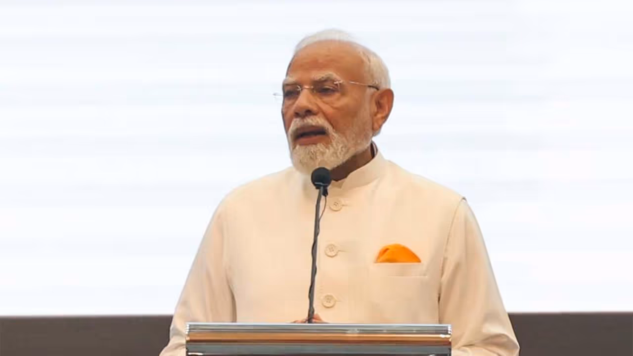 PM Modi addresses Indonesia's Parliament (Photo/X@MEAIndia) PM Modi addresses Indonesia's Parliament (Photo/X@MEAIndia)
