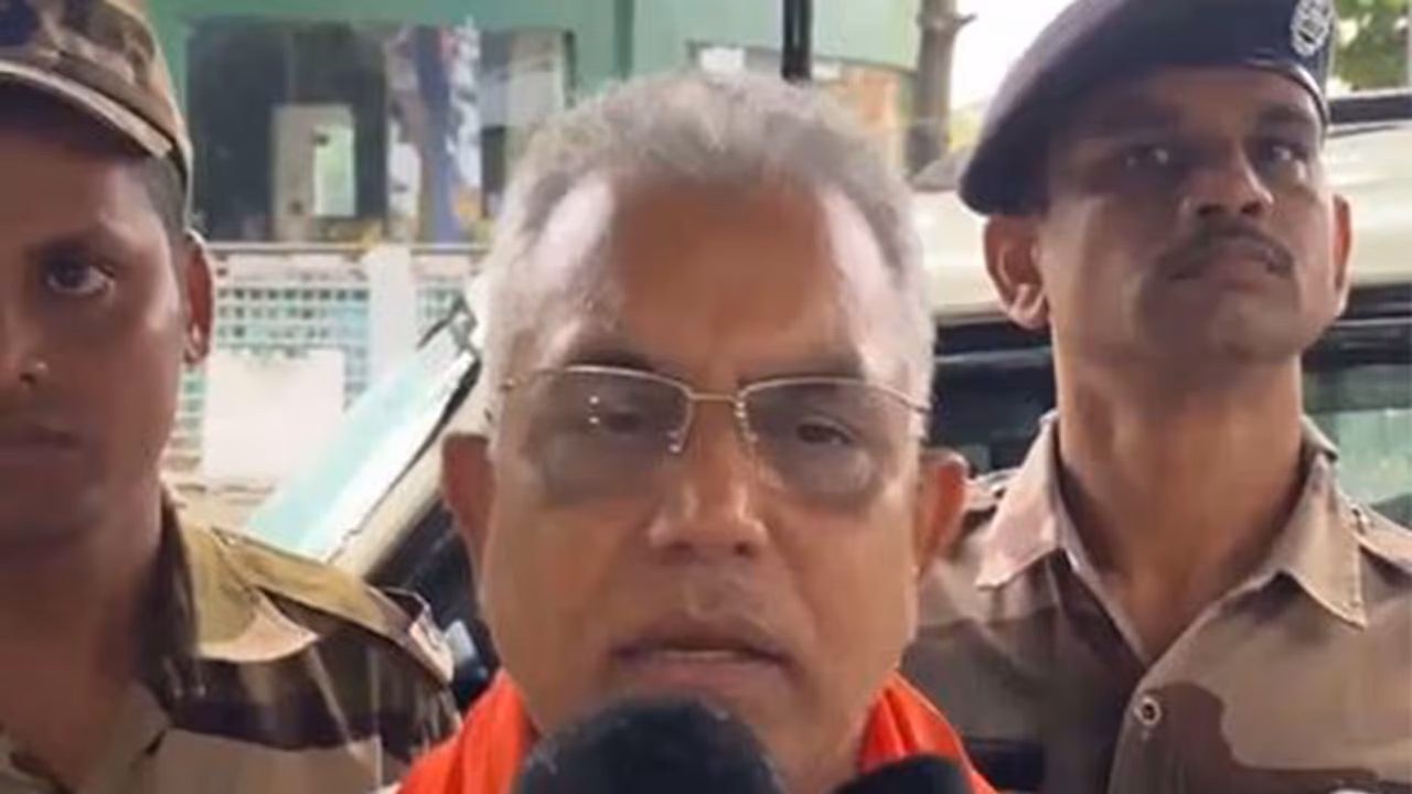 West Bengal Minister Dilip Ghosh (Photo/ANI) West Bengal Minister Dilip Ghosh (Photo/ANI)
