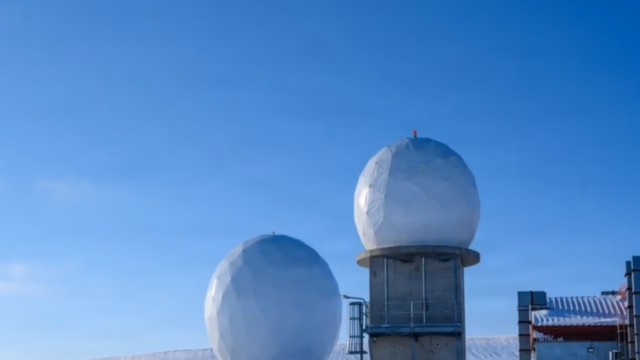 Thule Tracking Station, known as callsign POGO, operated by the US 22nd Space Operations Squadron in Greenland (Photo/US Space Force) Thule Tracking Station, known as callsign POGO, operated by the US 22nd Space Operations Squadron in Greenland (Photo/US Space Force)