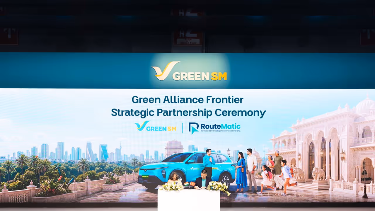 Kavitha Ramachandragowda, Co Founder & Executive Director, RouteMatic & Bach Tuan Anh, CEO, Green SM India (Photo/RouteMatic) Kavitha Ramachandragowda, Co Founder & Executive Director, RouteMatic & Bach Tuan Anh, CEO, Green SM India (Photo/RouteMatic)