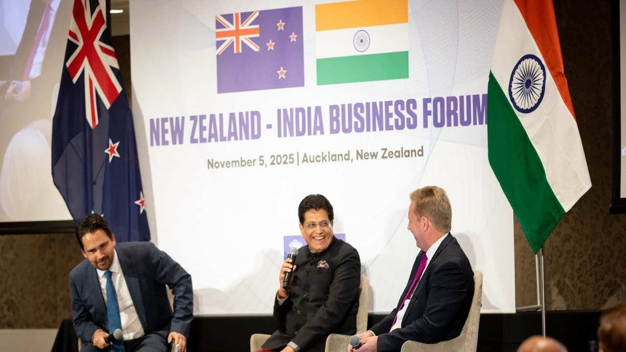 Union Minister Piyush Goyal with Todd McClay, Minister for Trade of New Zealand (Photo: x/@PiyushGoyal) Union Minister Piyush Goyal with Todd McClay, Minister for Trade of New Zealand (Photo: x/@PiyushGoyal)