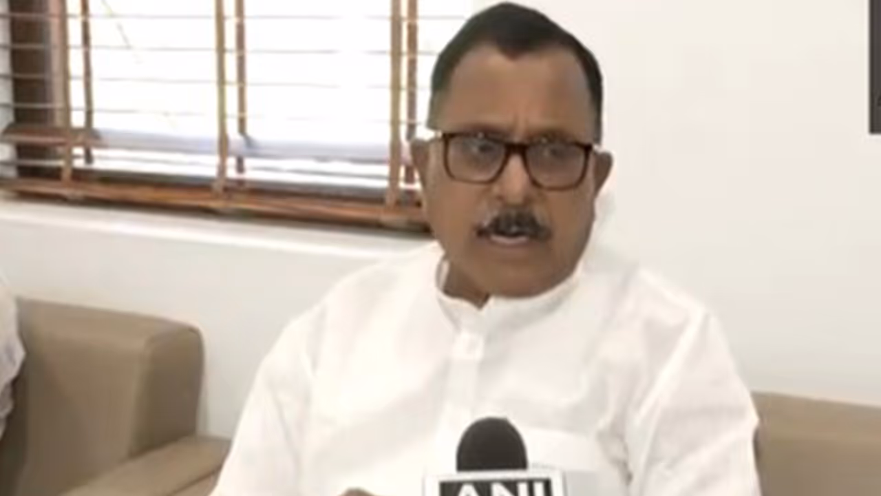 Congress MP Mallu Ravi (File Photo/ANI) Congress MP Mallu Ravi (File Photo/ANI)