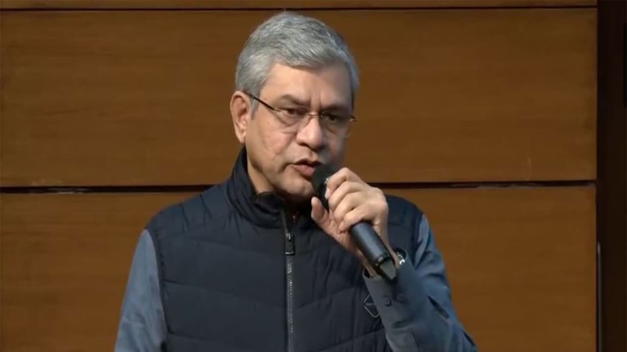 Union Minister Ashwini Vaishnaw at the press briefing (Photo/ANI) Union Minister Ashwini Vaishnaw at the press briefing (Photo/ANI)