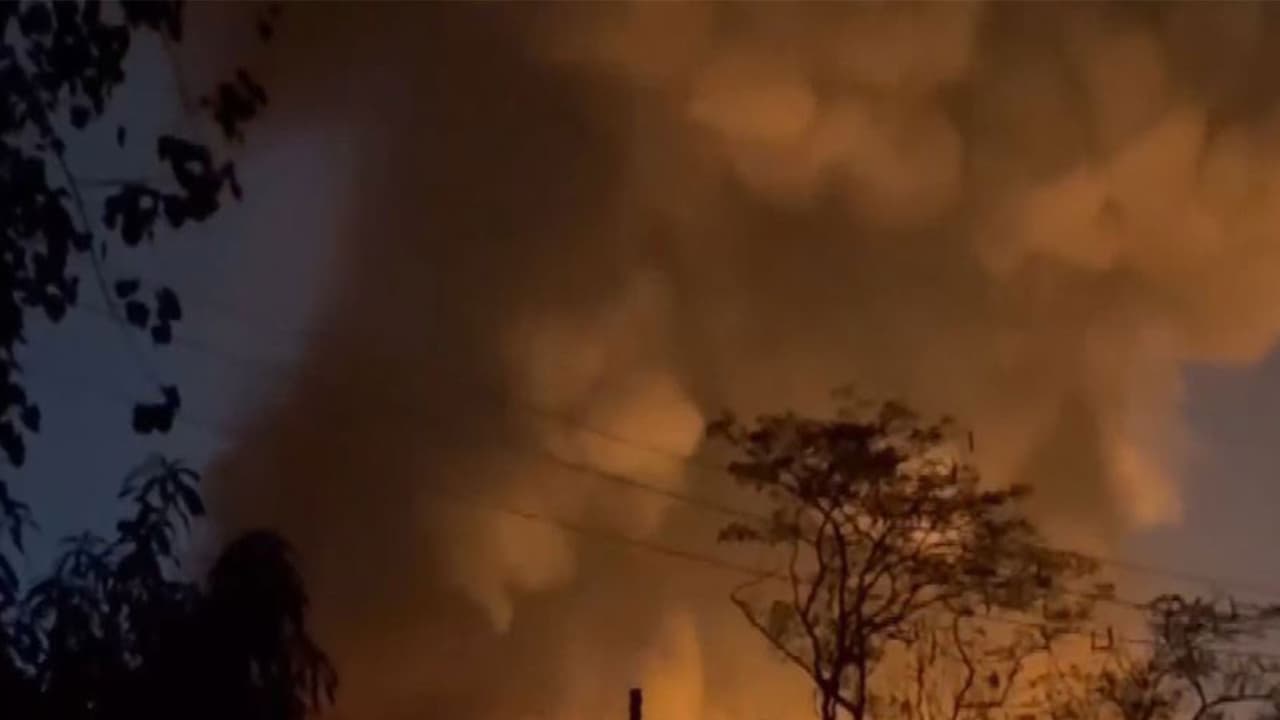 Fire breaks out at Mumbai's Byculla building (File Photo/ANI) Fire breaks out at Mumbai's Byculla building (File Photo/ANI)