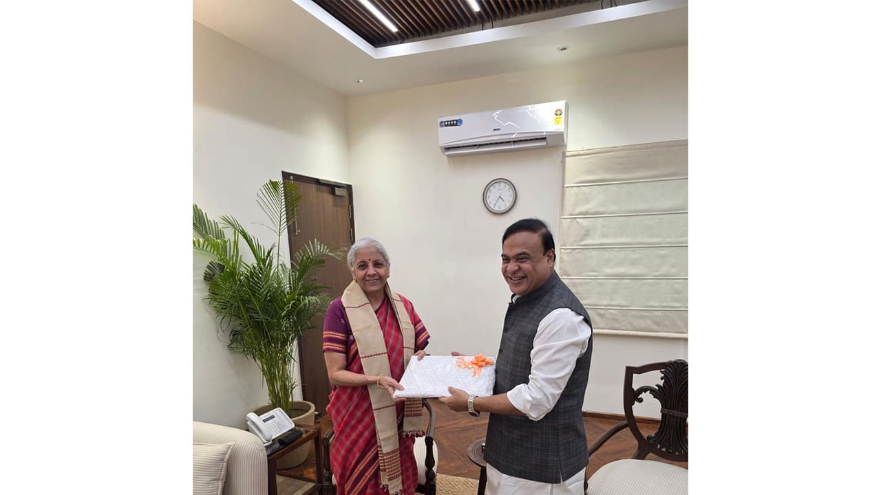 Assam Chief Minister Himanta Biswa Sarma on Saturday met Finance Minister Nirmala Sitharaman in New Delhi (Photo/X@himantabiswa ) Assam Chief Minister Himanta Biswa Sarma on Saturday met Finance Minister Nirmala Sitharaman in New Delhi (Photo/X@himantabiswa )