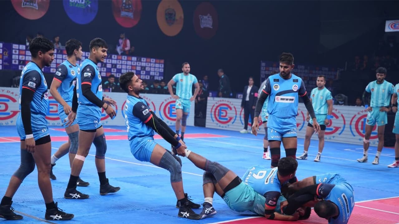 Players in action during Uttar Pradesh Kabaddi League. (Photo/UPKL) Players in action during Uttar Pradesh Kabaddi League. (Photo/UPKL)