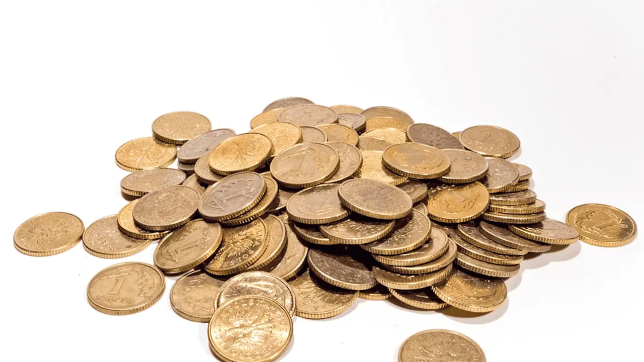 Is Solana the Next Big Crypto Investment? A Deep Dive for Stock Traders