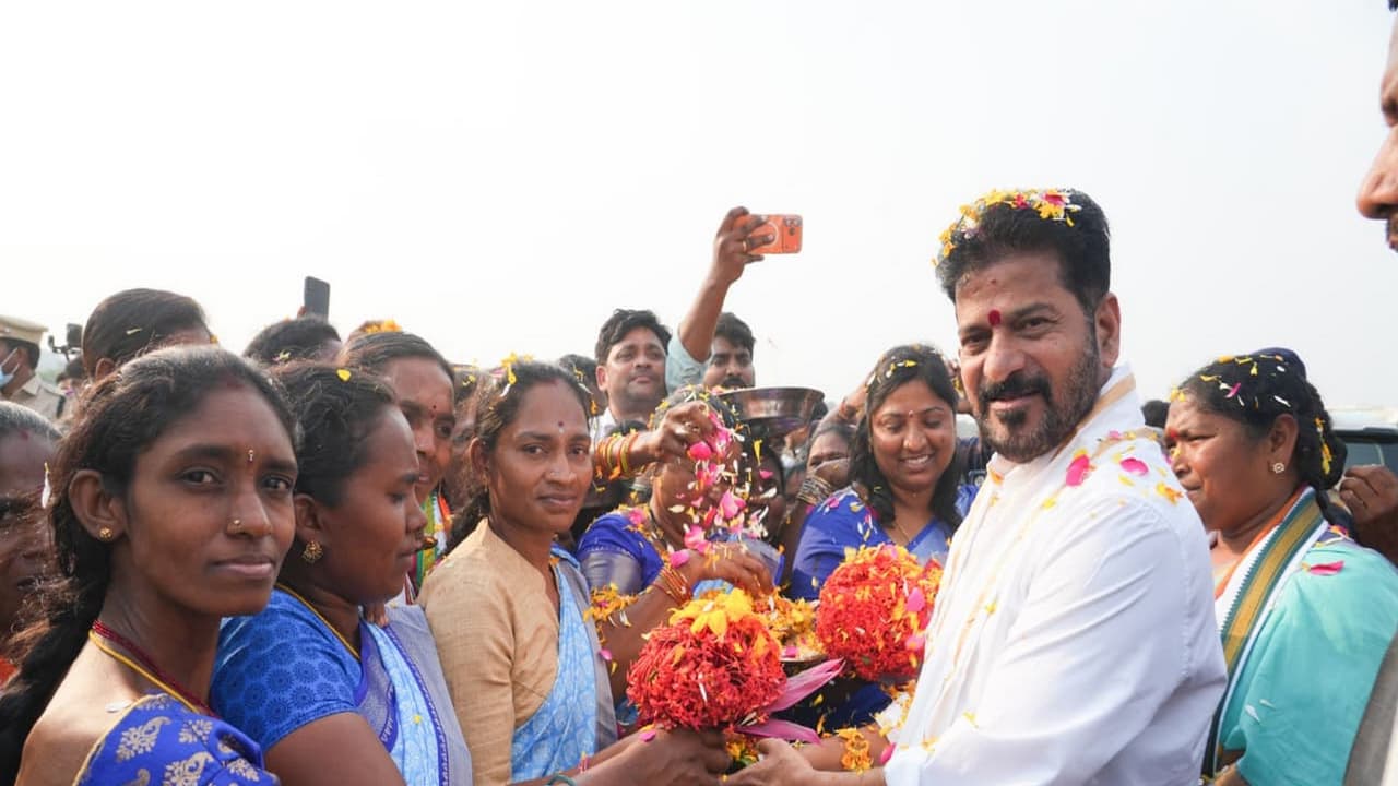 Telangana CM Revanth Reddy reviews Devadula project with Irrigation officia. (Photo/CMO) Telangana CM Revanth Reddy reviews Devadula project with Irrigation officia. (Photo/CMO)