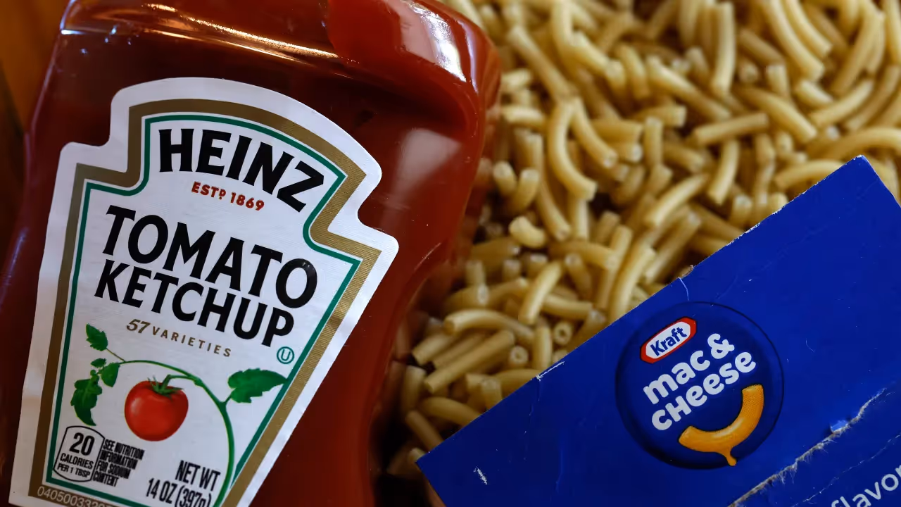 https://stocktwits.com/news articles/markets/equity/kraft heinz stock wins upgrade after brutal selloff analyst says break up case limits downside/chwTSEGRdF0
