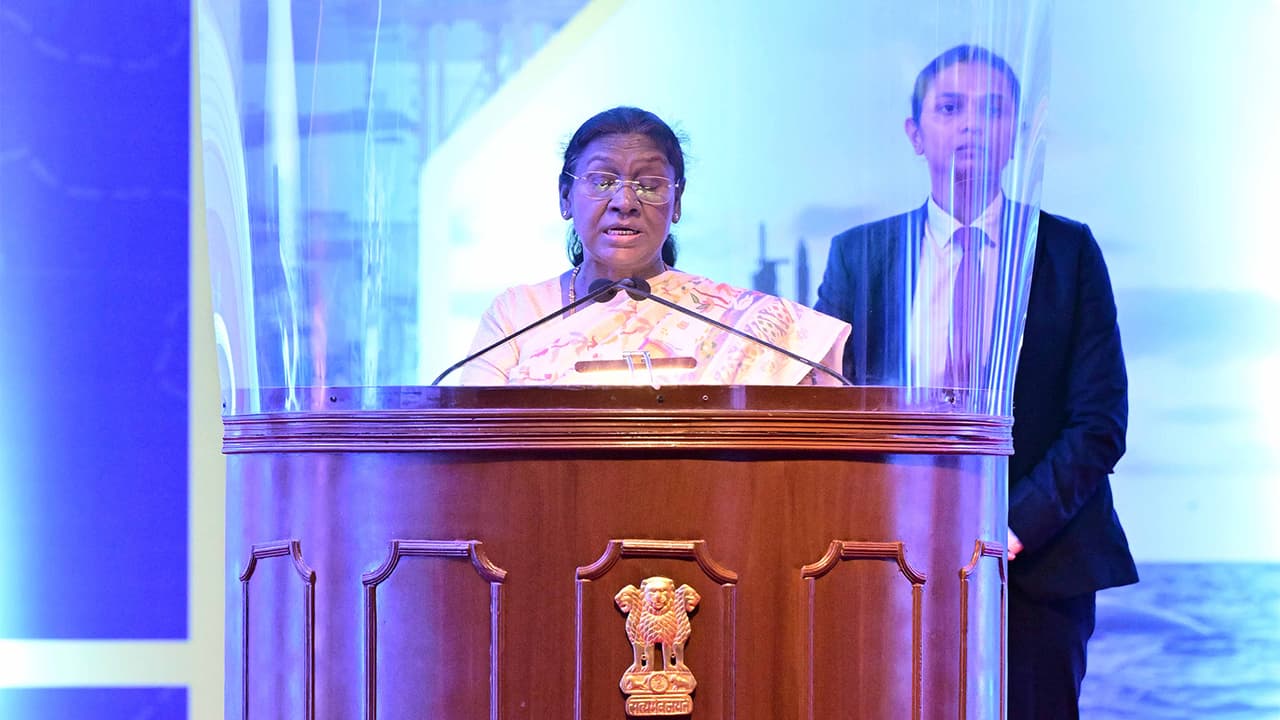 President Droupadi Murmu at Navy Day Operational Demonstration 2025 (Photo/PIB) President Droupadi Murmu at Navy Day Operational Demonstration 2025 (Photo/PIB)
