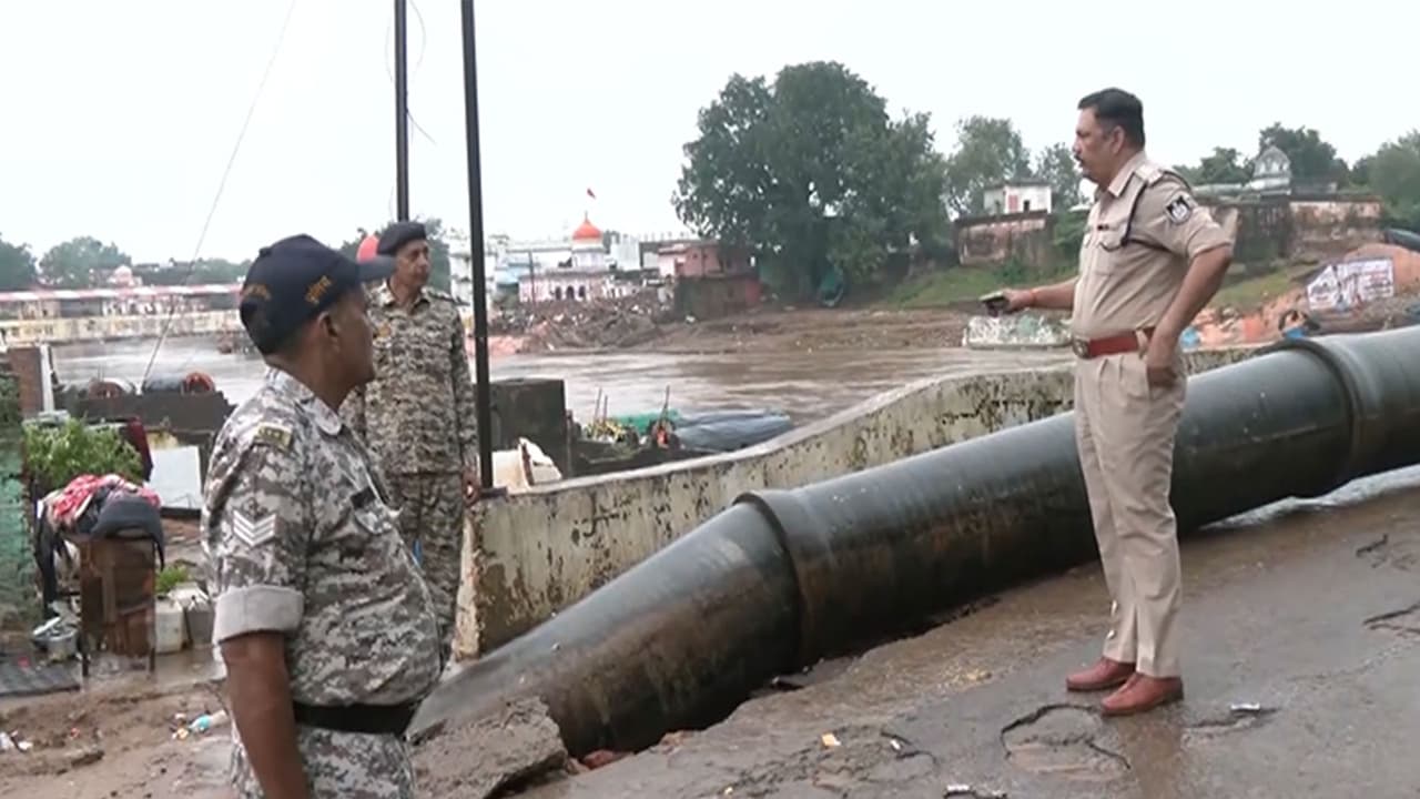 MP Police are monitoring situation (Photo/ANI) MP Police are monitoring situation (Photo/ANI)