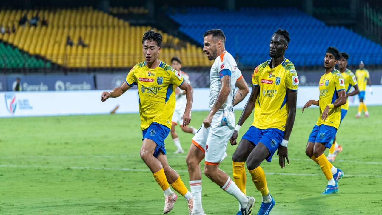 Kerala Blasters players in ISL match against Punjab FC. (Photo/AIFF Media) Kerala Blasters players in ISL match against Punjab FC. (Photo/AIFF Media)